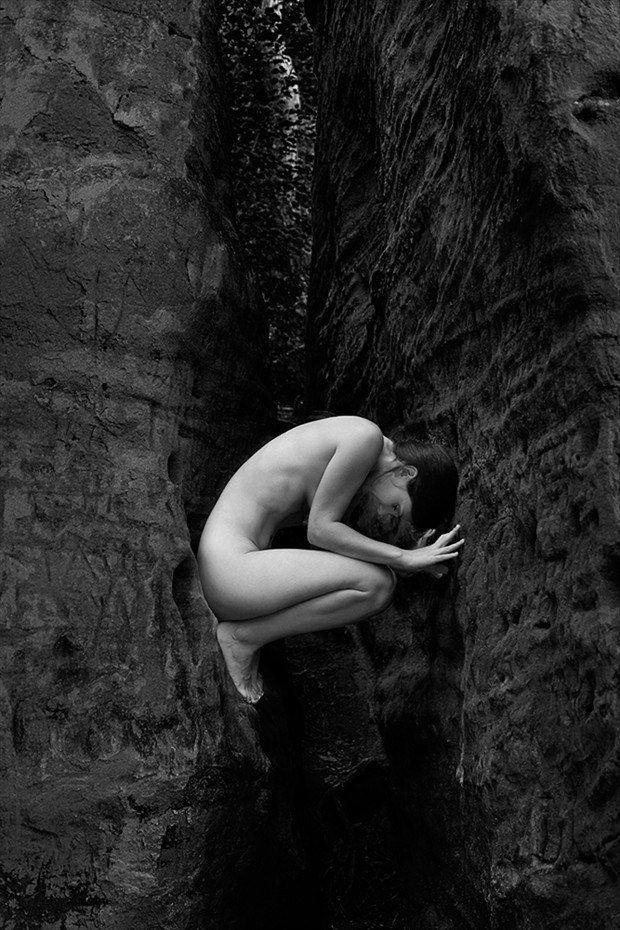 stucked Artistic Nude Photo by Photographer Thomas Bichler