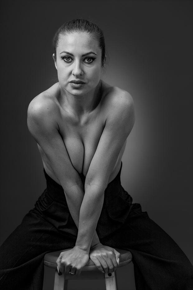 studio lighting implied nude photo by photographer mskeetphoto