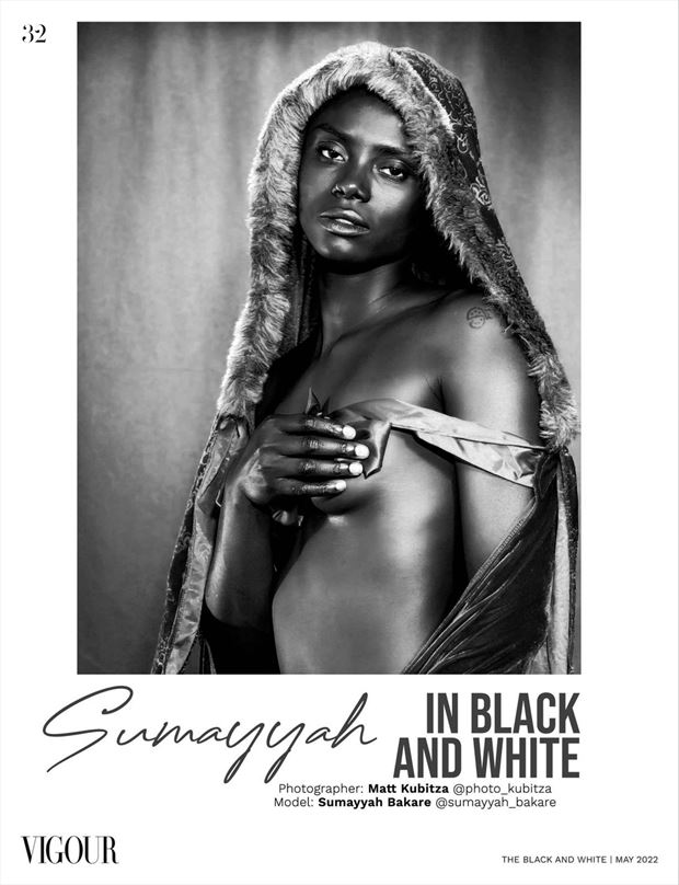 sumayyah in black and white artistic nude photo by model sumayyah t bakare