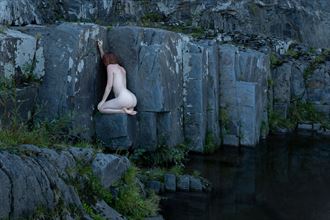 sur les rochers artistic nude photo by photographer claude frenette