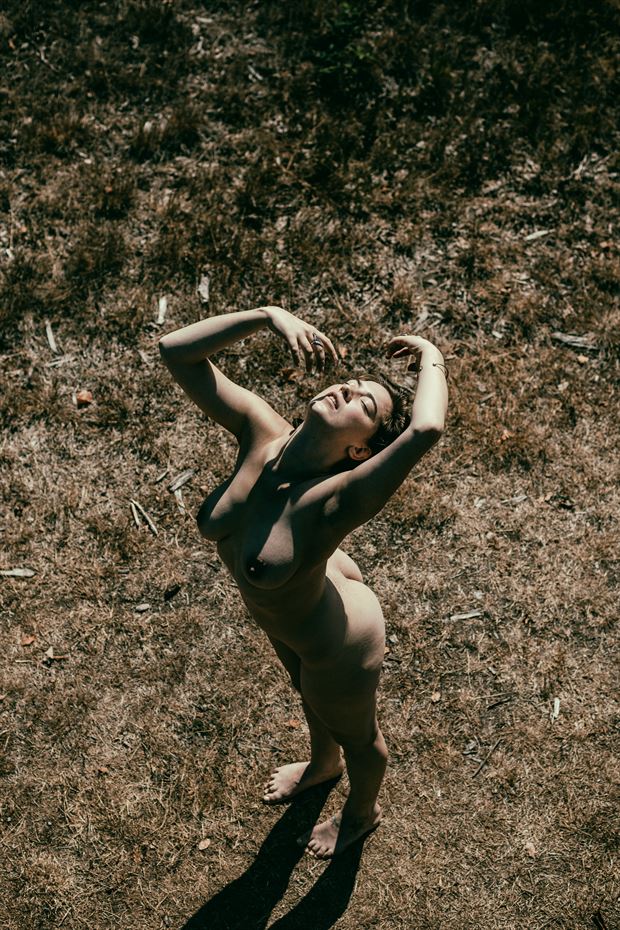 surrender artistic nude photo by model beke winter