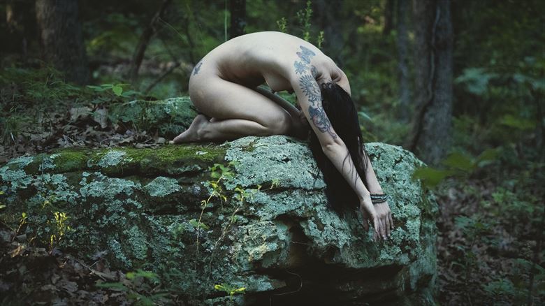 surrender to the forest artistic nude photo by photographer eye lens light