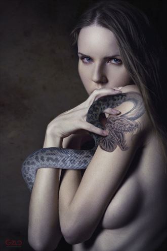 tatoo photo manipulation artwork by artist gonzalo villar
