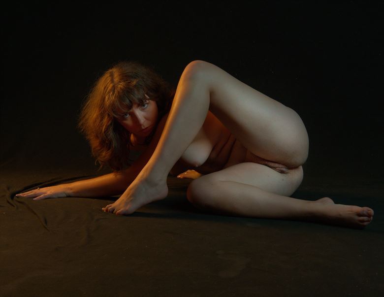 taylor artistic nude photo by photographer fopimages
