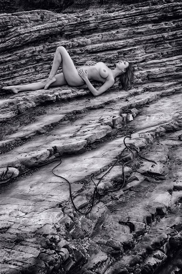 terraces artistic nude photo by photographer philip turner