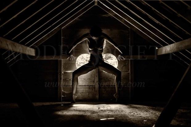the attic 2 Artistic Nude Photo by Photographer BenErnst
