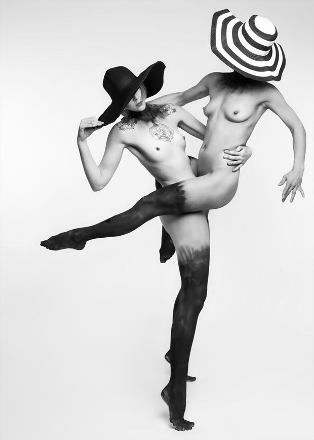 the blackswann dance artistic nude photo by model blackswann_portfolio