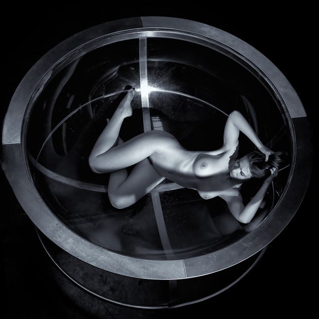 the bowl 2 artistic nude photo by photographer benernst