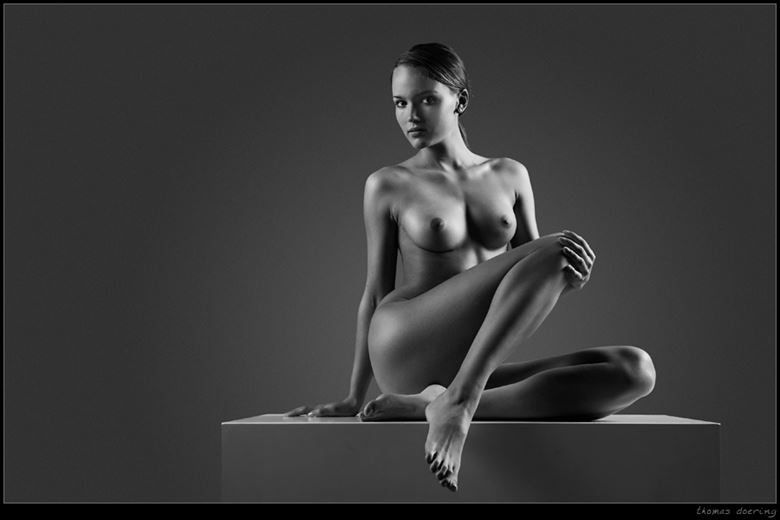 the box artistic nude photo by photographer thomas doering