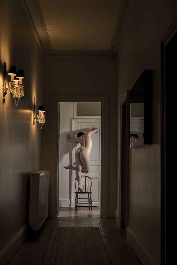 the chair artistic nude photo by photographer robert koudijs