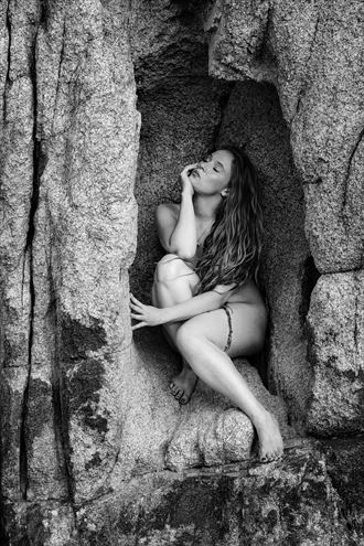 the crags of capricorn artistic nude photo by photographer philip turner