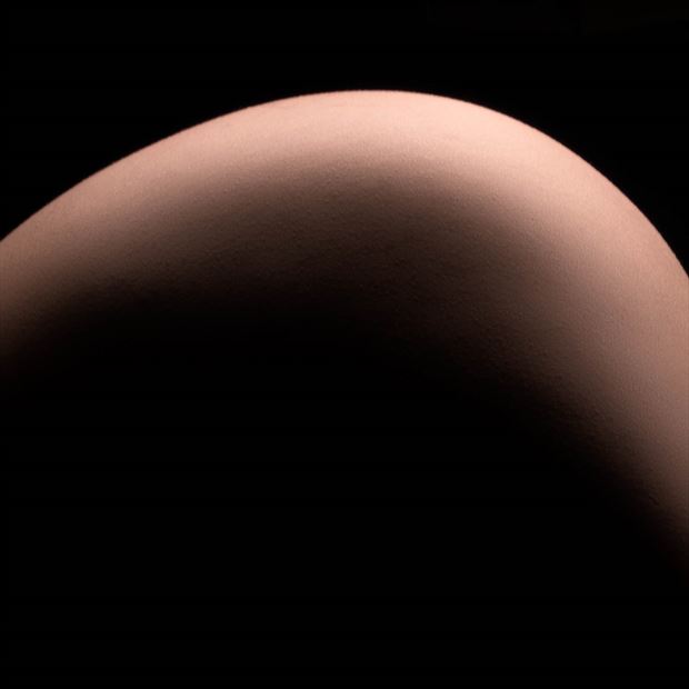 the egg artistic nude photo by photographer michael davis
