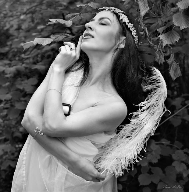the feather soft touch vintage style photo by model blackswann_portfolio
