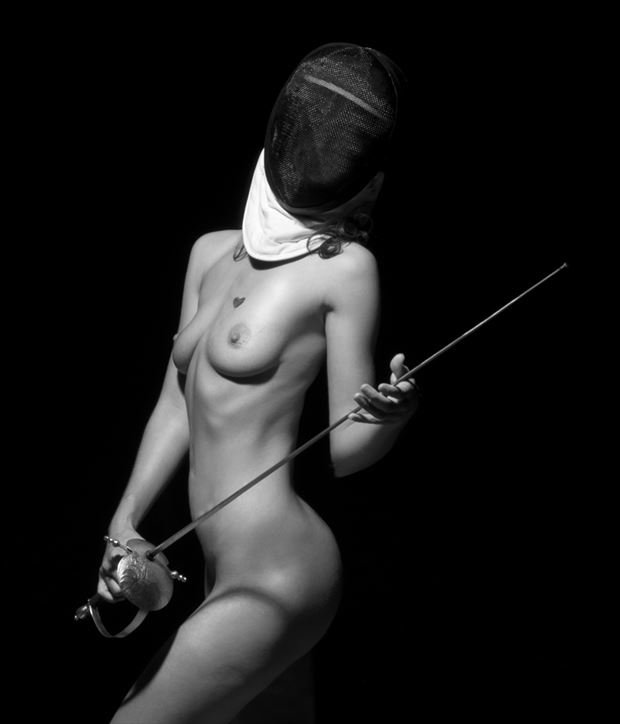 the fencer artistic nude photo by photographer barry brown images