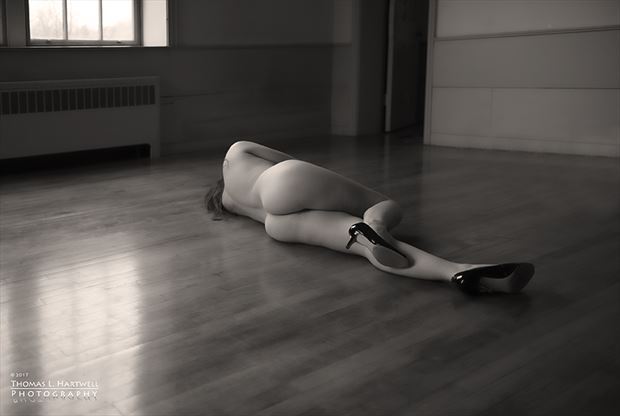 the floor 2 artistic nude photo by photographer mainemainphotography