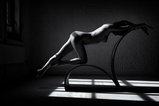 the girl the chair the light artistic nude photo by photographer benernst