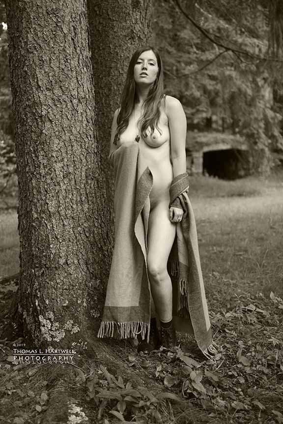 the glance artistic nude photo by photographer mainemainphotography