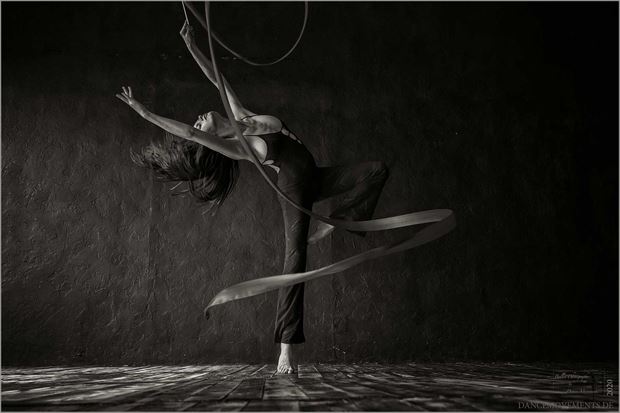 the gymnast erotic artwork by photographer dance movements by klaus wegele