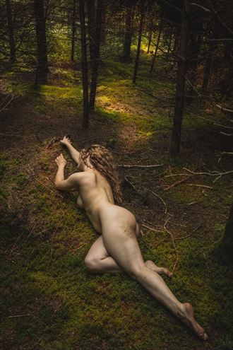 the light artistic nude artwork by model flos lunae