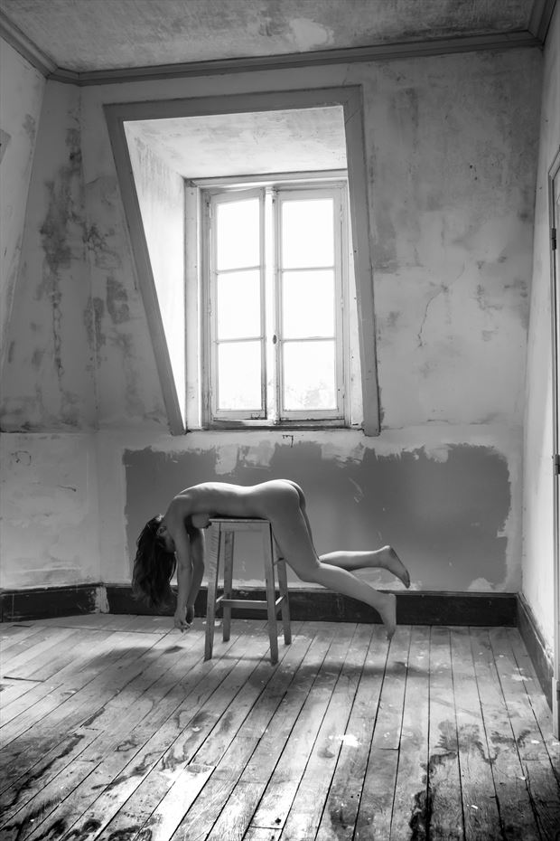 the old room artistic nude photo by photographer robert koudijs