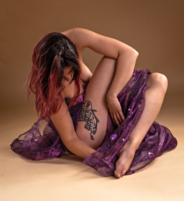 the purple hug artistic nude photo by model iris suarez