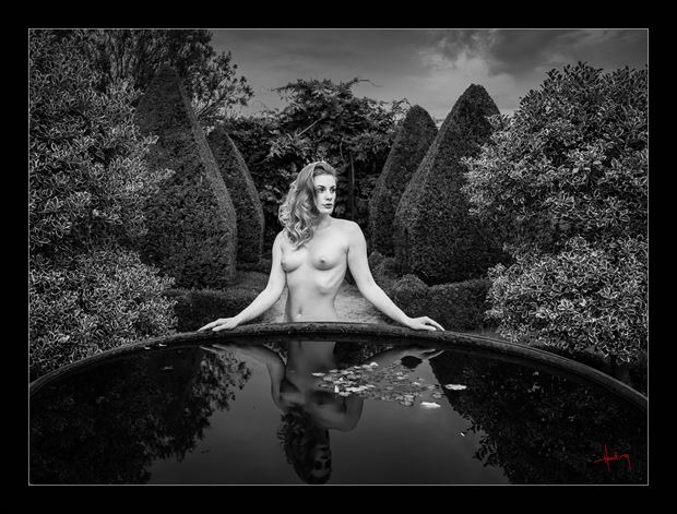 the secret garden ii artistic nude photo by photographer doug harding