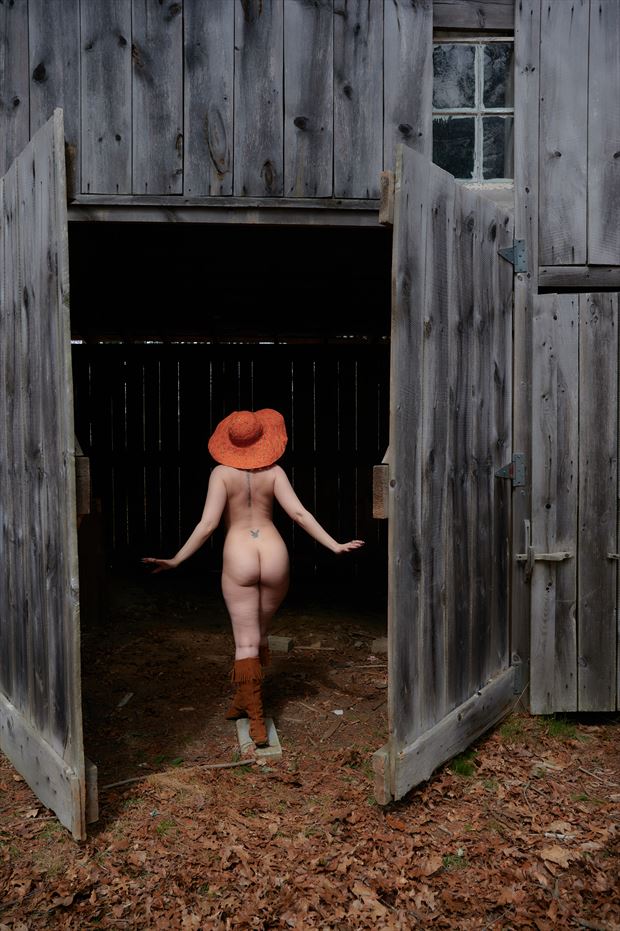 the shed artistic nude photo by photographer daniel tirrell photo