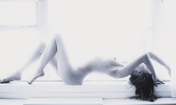 the stretch artistic nude photo by photographer proton