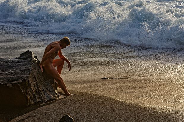 the thinker hawaiian style artistic nude photo by model robert p