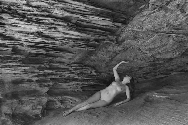 the weight of the world artistic nude photo by photographer unmasked