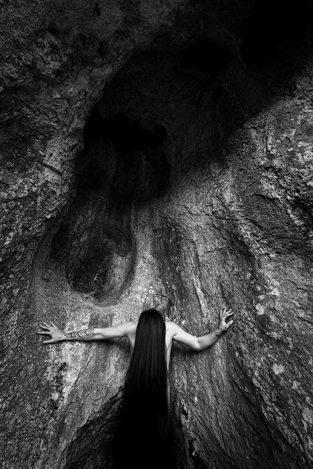 the womb of darkness artistic nude photo by photographer natural grace