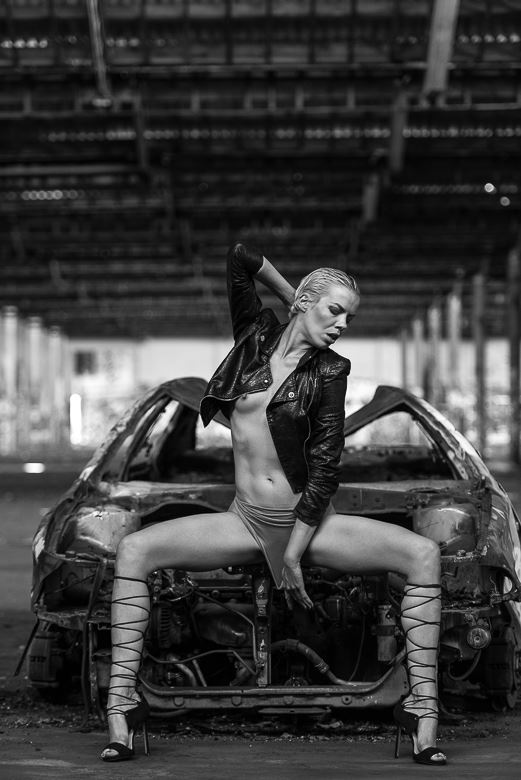 the wreckage artistic nude photo by photographer homage