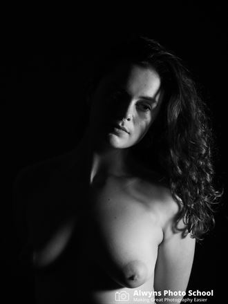 thoughtful artistic nude photo by photographer alwyns photo school