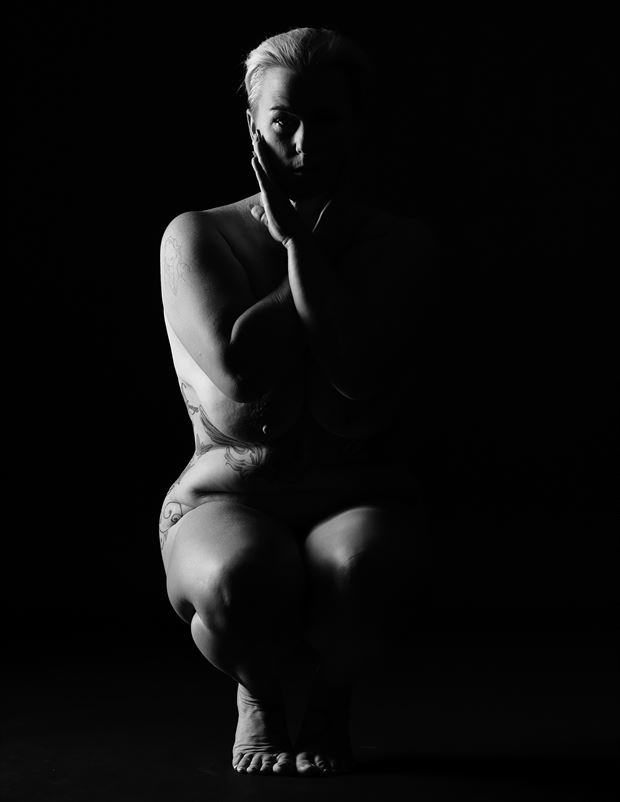 tianna gold 1 artistic nude artwork by photographer photo kubitza
