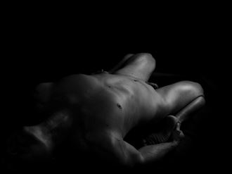 tight artistic nude photo by photographer martgrainy