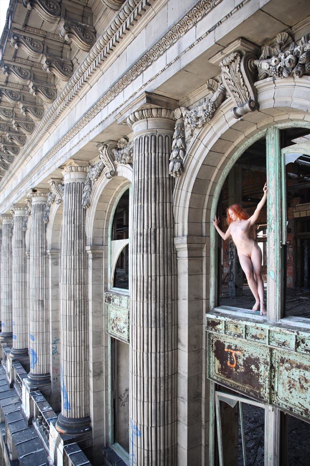 top floor of detroit train station artistic nude photo by model xaina fairy