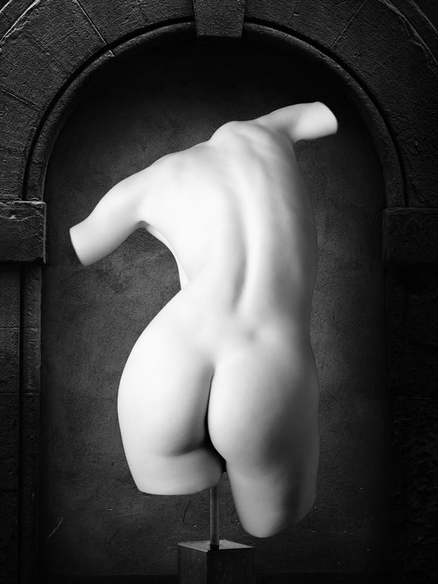 torso ii artistic nude photo by photographer konstantin weiss