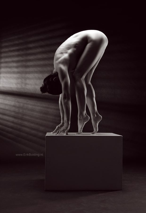 touched by light artistic nude photo by photographer erik bolding