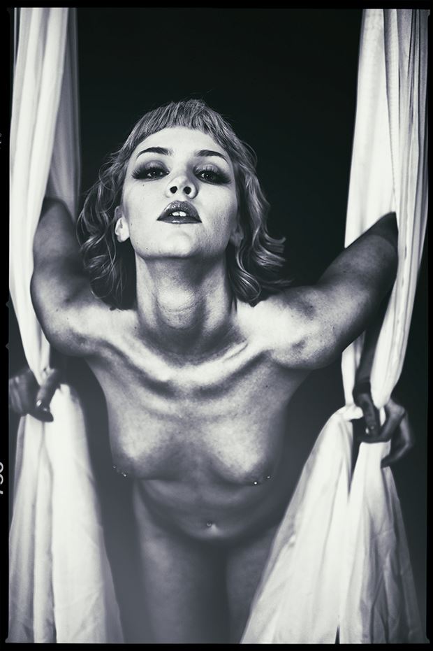 trapeze kay erotic artwork by photographer emissivity