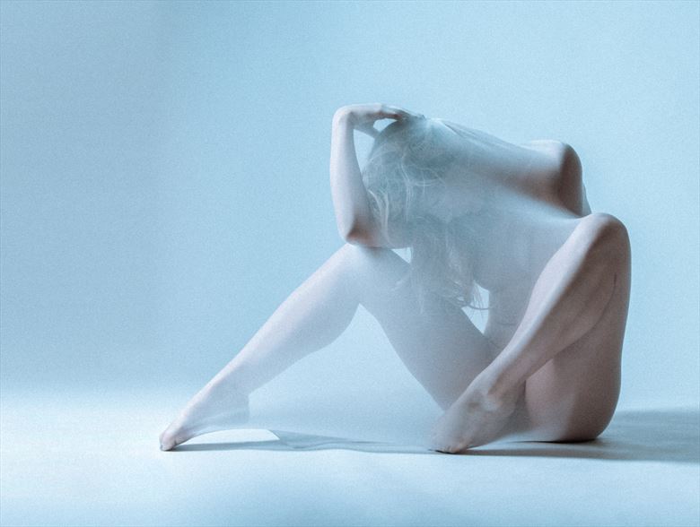 trapped in thought artistic nude photo by photographer robhillphoto