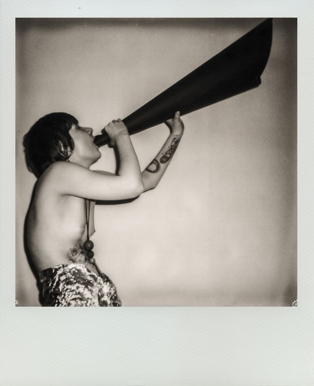 trumpeter artistic nude photo by photographer myanalogdreams