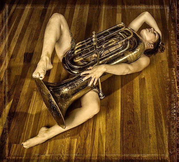 tubavill bliss Artistic Nude Photo by Model Amanda Morales