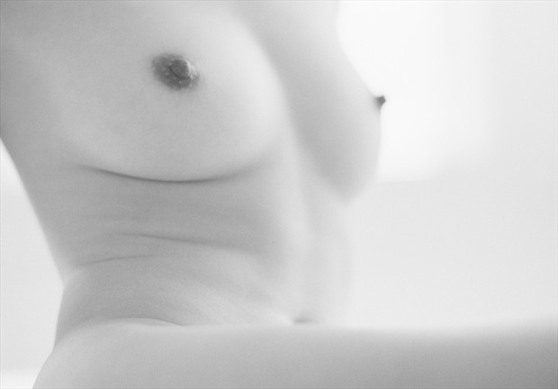 twist Artistic Nude Photo by Photographer eapfoto