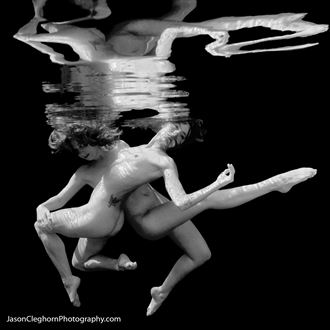 underwater dance artistic nude photo by photographer cleghornphoto