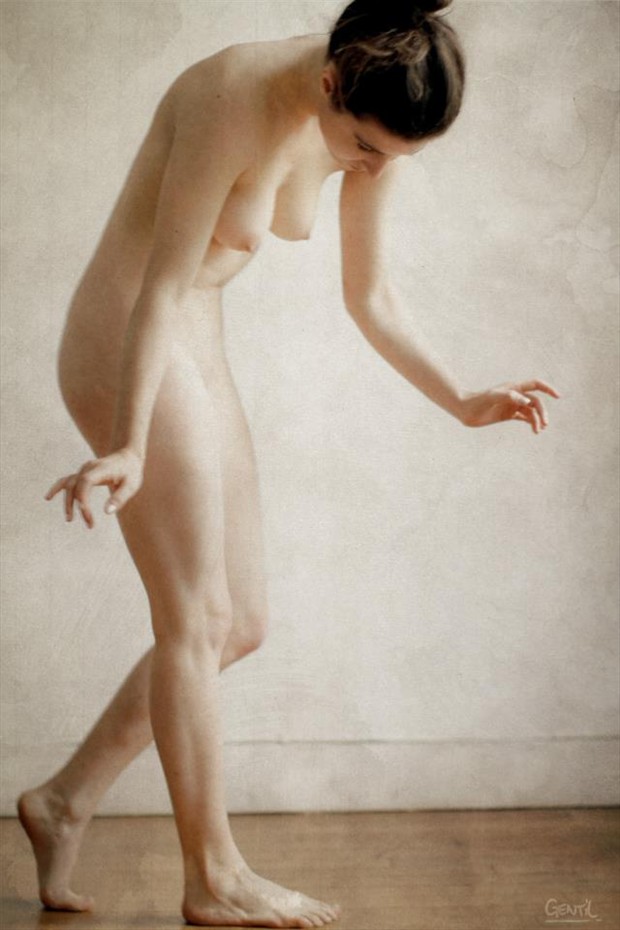 up Artistic Nude Photo by Artist Gentil