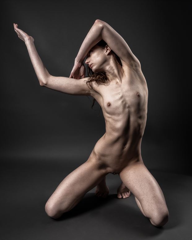 up in arms artistic nude photo by photographer rick jolson