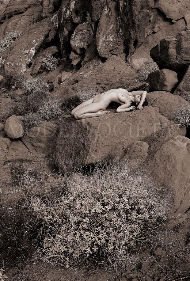 valley of fire state park nv artistic nude photo by photographer ray valentine
