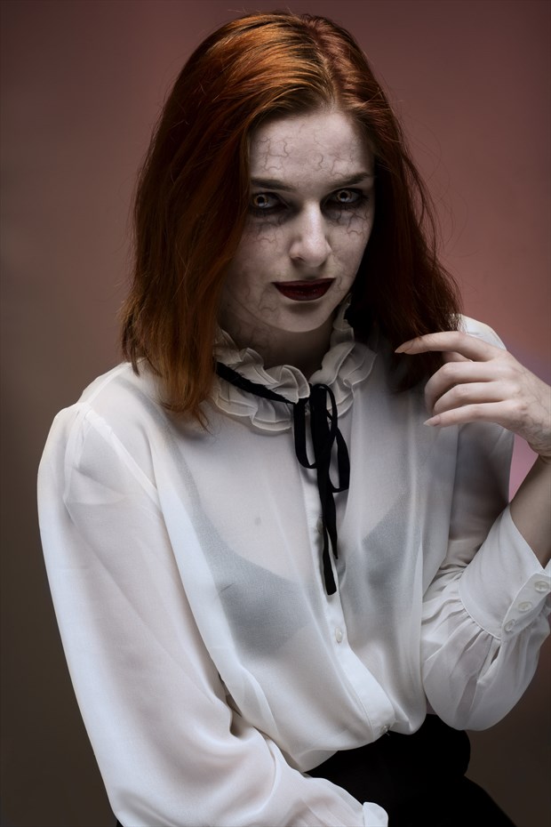 vampire SWAY Alternative Model Photo by Artist paul bellaby