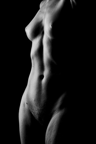various textures artistic nude photo by photographer surzayon