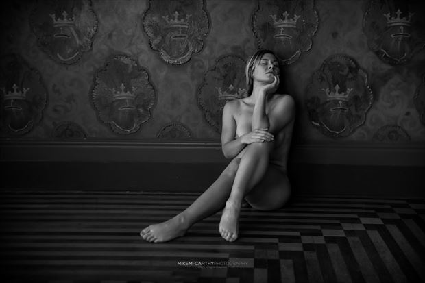 veronika resting artistic nude photo by photographer mccarthyphoto